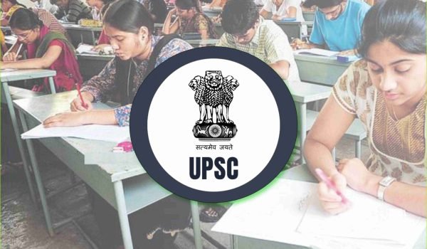 These-5-Aspirants-Took-UPSC-Exam-In-Hindi-And-Became-IAS-Officers-jobdo.in_